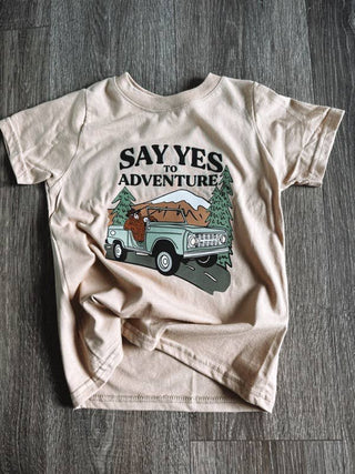 Seek adventure graphic tee