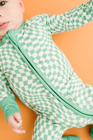 Green Wavy Checkered Bamboo Sleeper