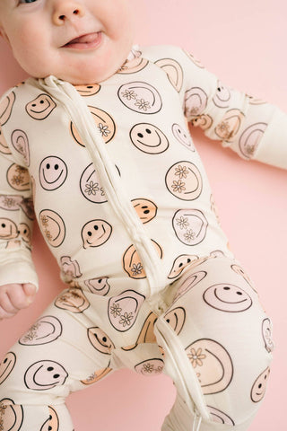 Groovy Smiley Bamboo Sleeper